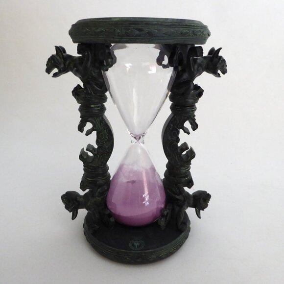NEW 7” DISNEY HAUNTED MANSION WORKING GOTHIC HOURGLASS - Picture 5 of 13